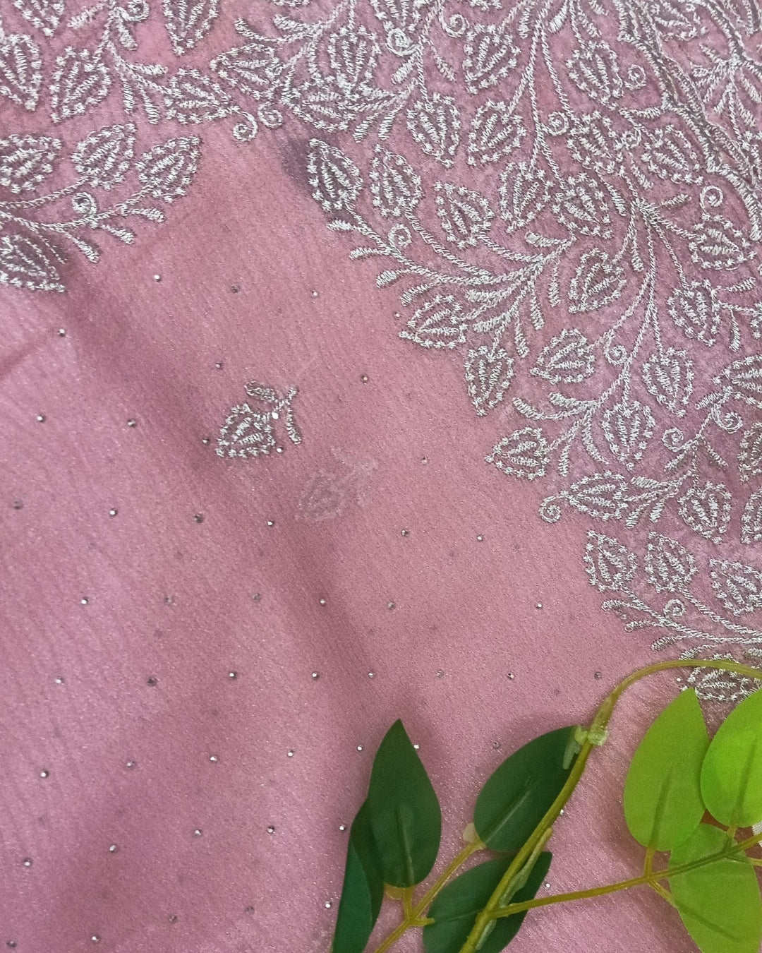 Crushed Georgette Shimmer Saree with scallop Border - BBS184A