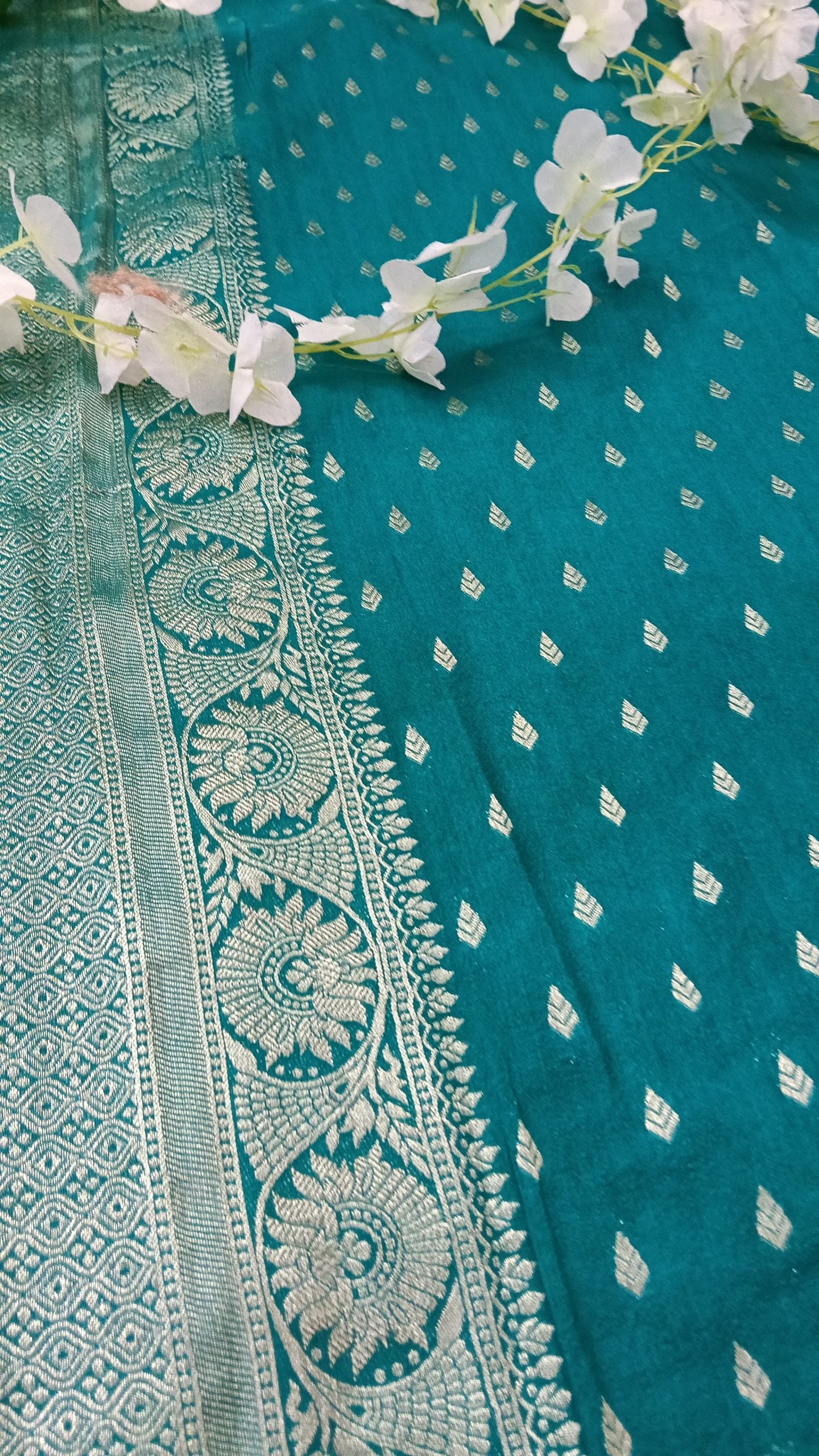 Banarasi chiffon Georgette saree with meenaakari border - BBS098