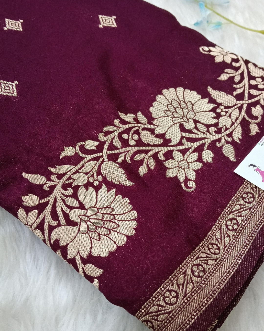 Banarasi Chiffon Saree with Weaving - BBS084