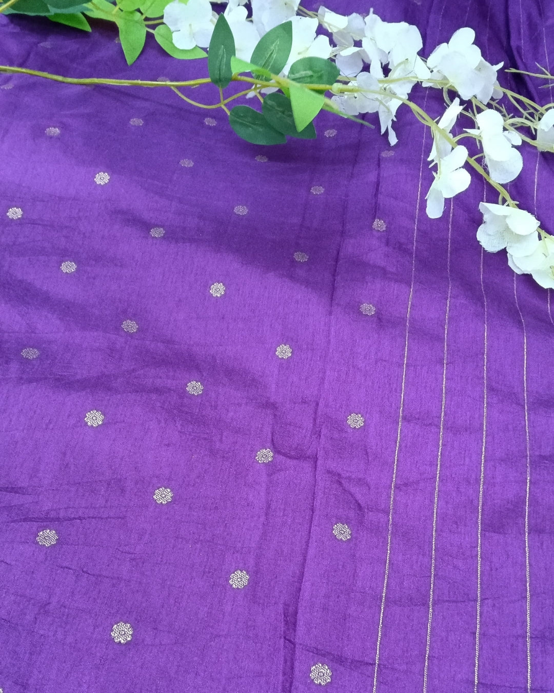 Banarasi Mashroo Saree with Weaving border and buta - BBS101