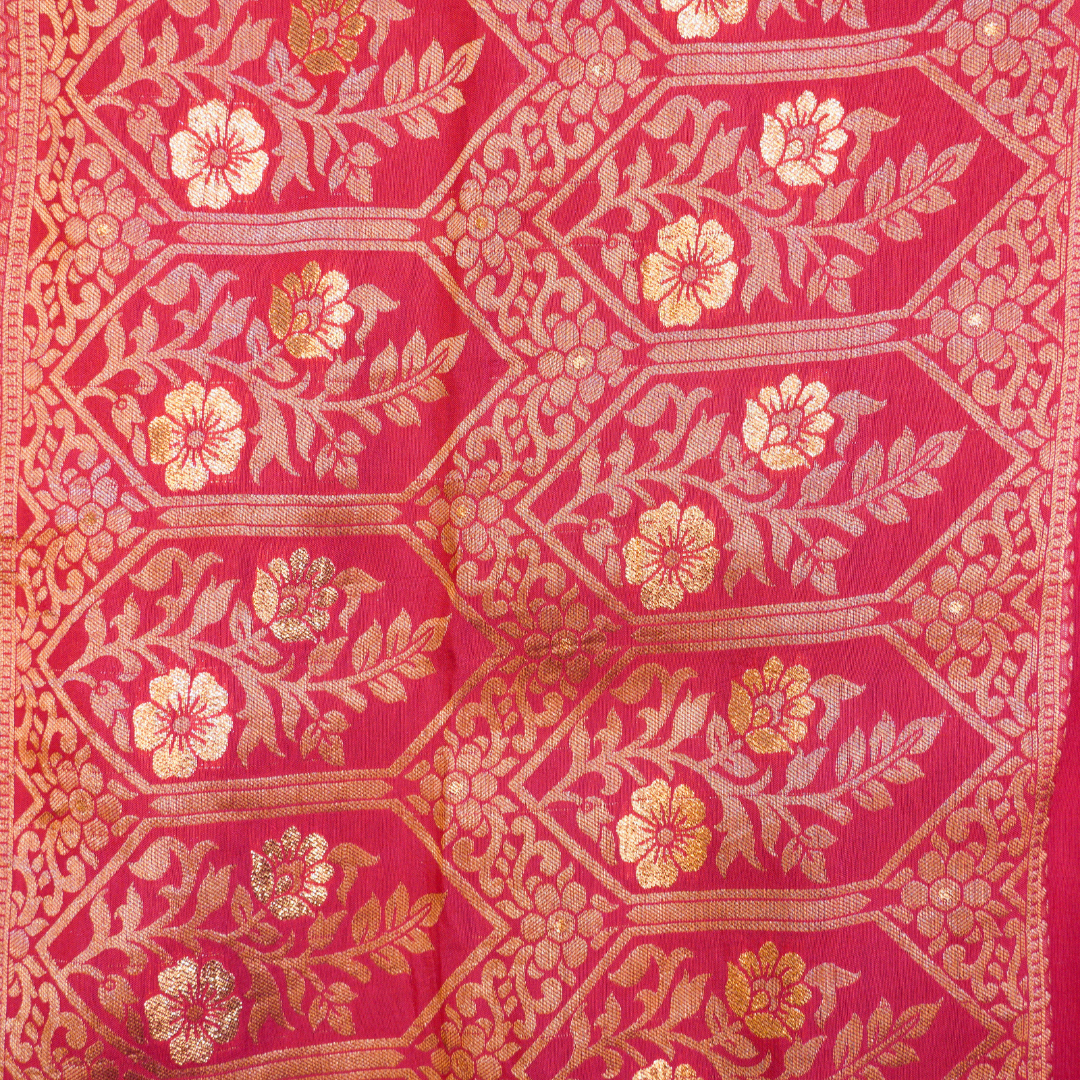 Banarasi Crape Silk Saree with Weaving - BBS070