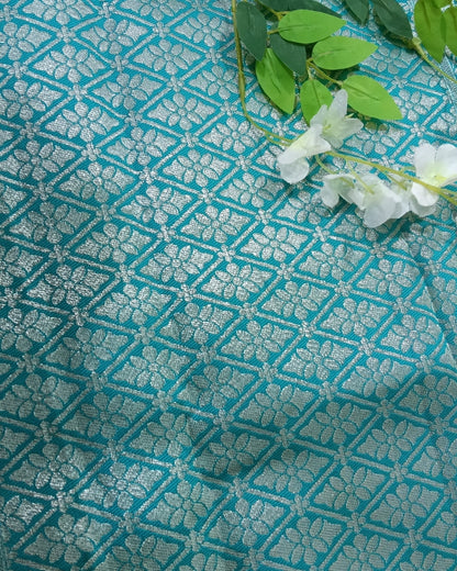 Semi Banarasi pattu saree - BBS179