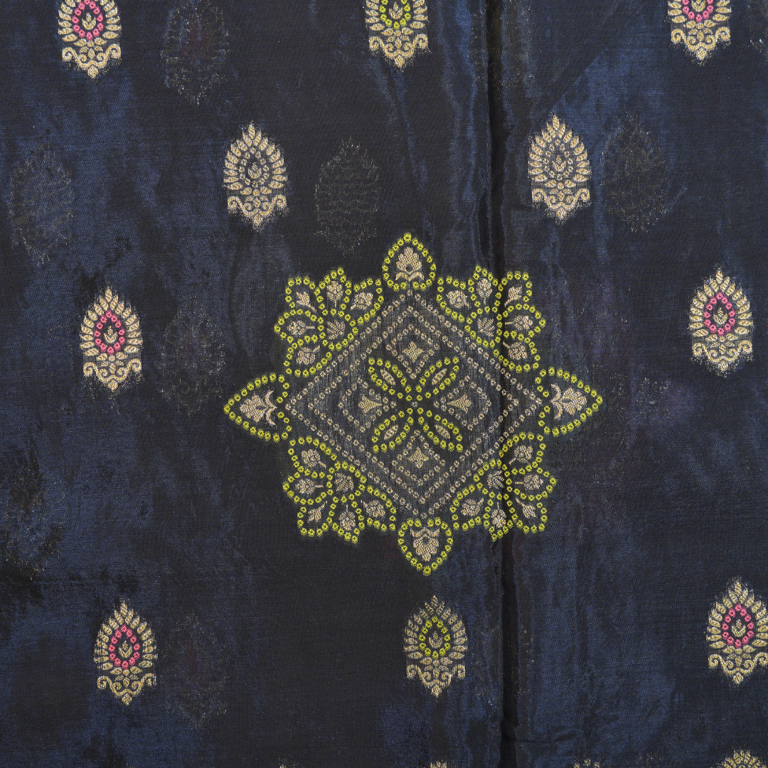 Banarasi Mashroo Saree with Weaving border and Big buta - BBS081