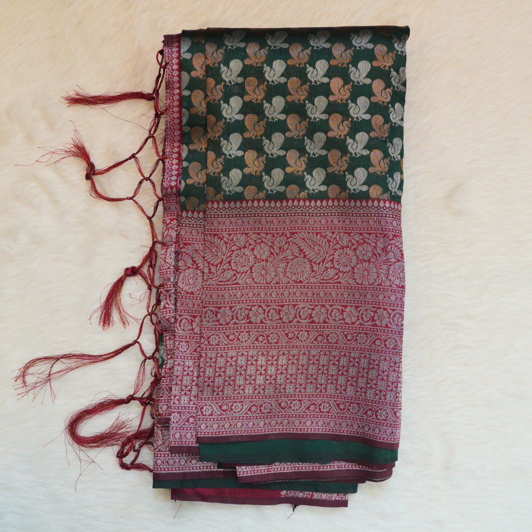 Jaquard Semi Pattu saree - BBS173