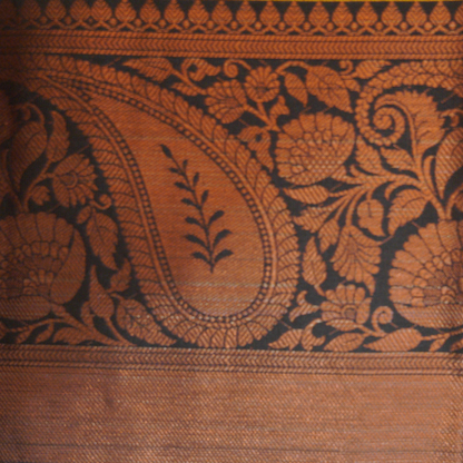 Light Weight Pattu Saree - BBS175