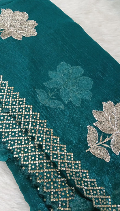Designer Crushed Georgette Saree with scallop border of Hand Work - BBS109B