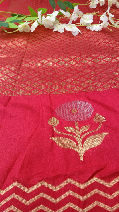 Banarasi Silk Saree with Weaving - BBS129B