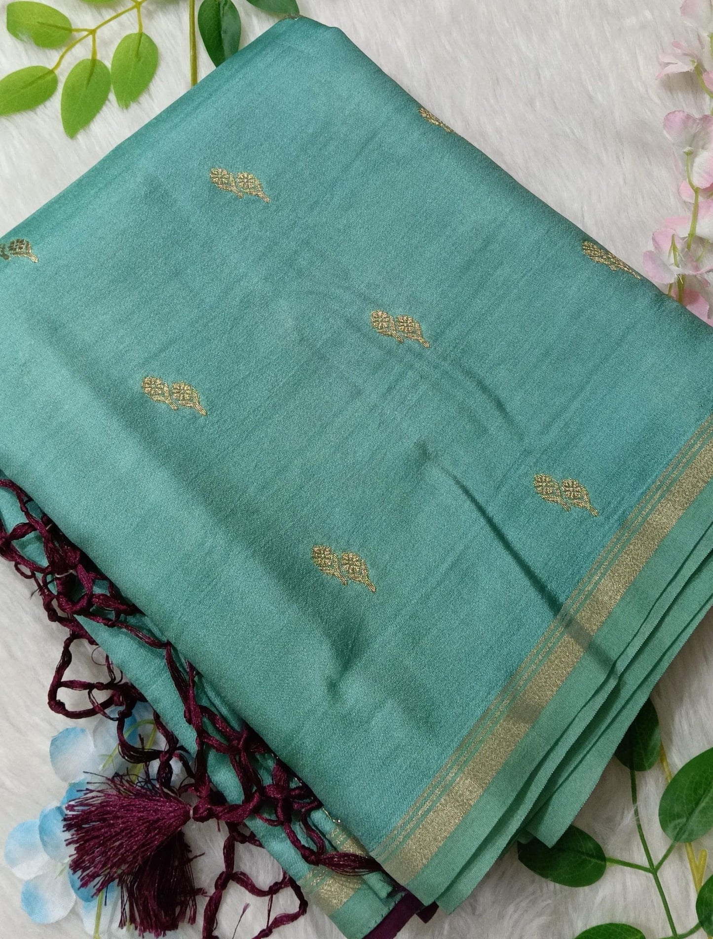 Chiniya Pattu Saree with small Weaving buta - BBS131A