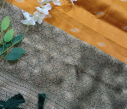 Chiniya Pattu Saree with small Weaving buta - BBS131D