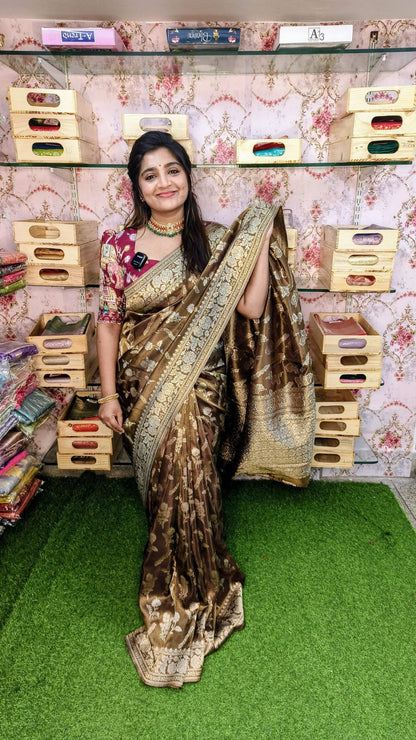Banarasi Tissue Pattu saree with meenaakaari border - BBS068