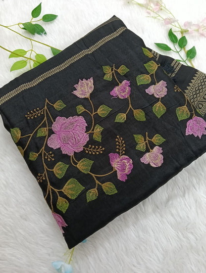 Banarasi Saree with Embroidary Work - BBS350